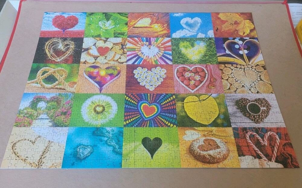 Kodak Premium Love Is Everywhere Puzzle 1000 Pc